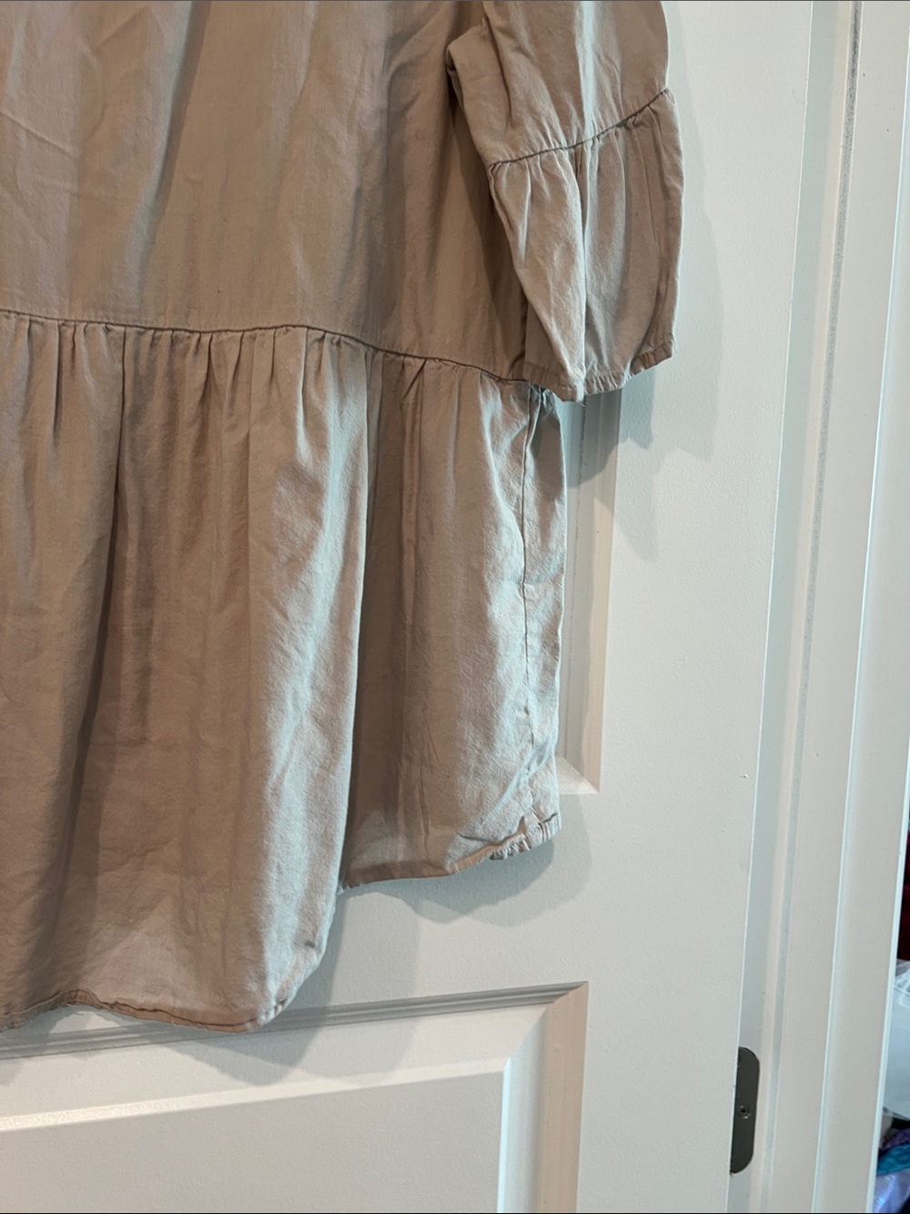 Beginning Boutique Taupe V-Neck Tiered Peplum Tunic Top - Picture 11 of 12